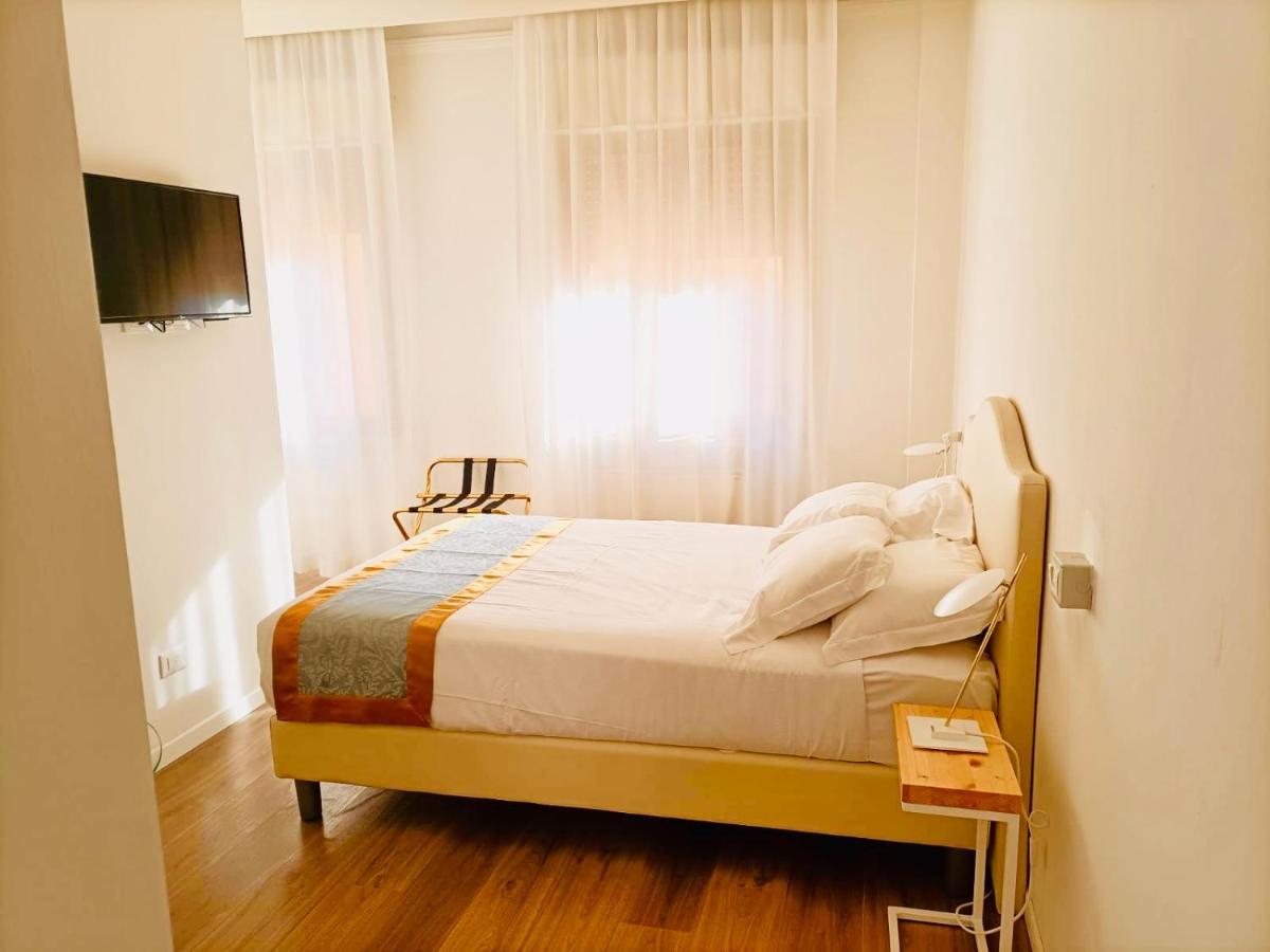 Grand Hotel San Lorenzo มานโตวา ภายนอก รูปภาพ